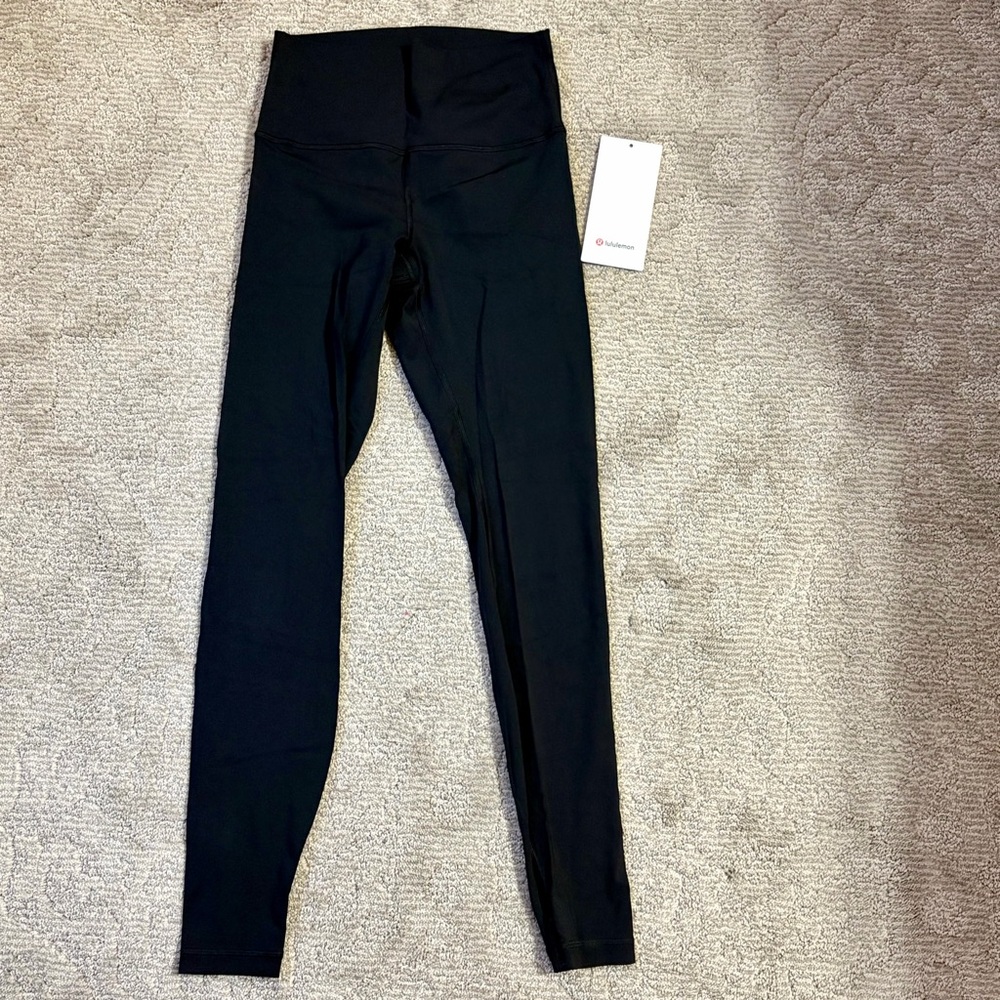Lululemon wunder under nulux black size 6